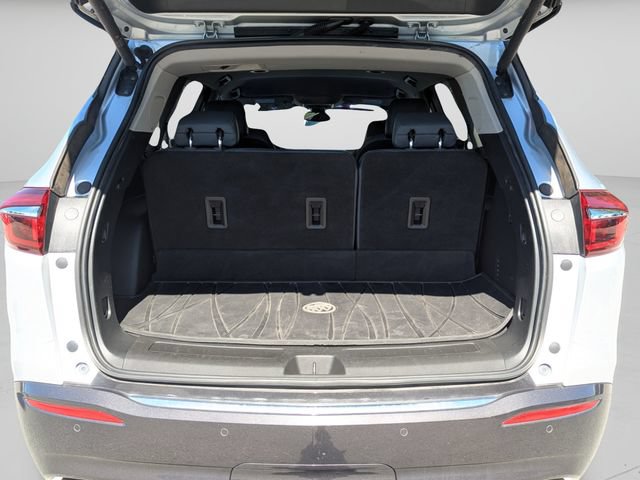 Used 2020 Buick Enclave Premium w/ Trailering Package, 5000 lbs. AWD/4WD image 32