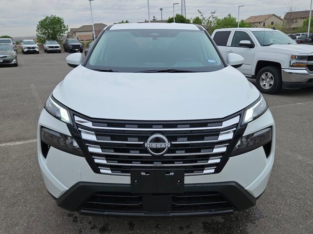 Certified 2026 Nissan Rogue SV image 2