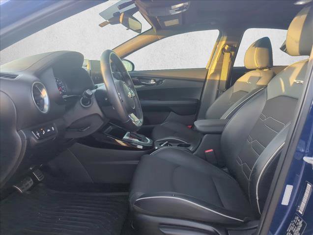 Used 2020 Kia Forte GT-Line w/ GT-Line Premium Package image 11