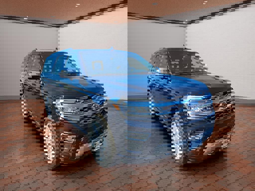 Used 2024 Ford Expedition Max Platinum image 2