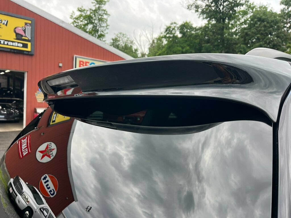 Used 2016 Toyota Sienna SE Premium FWD image 9