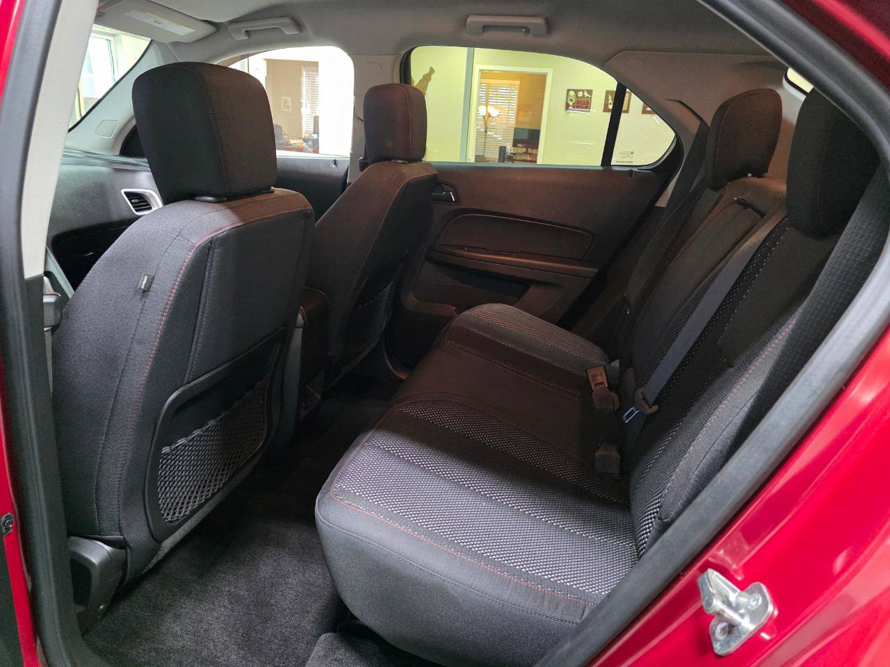 Used 2015 Chevrolet Equinox LT image 19