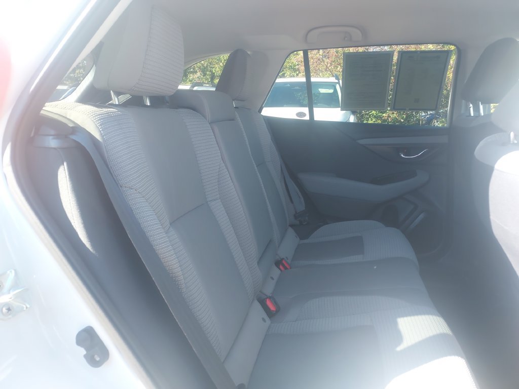 Used 2023 Subaru Outback Premium AWD/4WD image 27