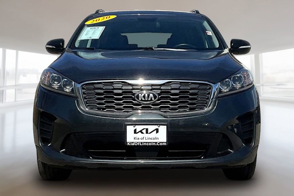 Used 2020 Kia Sorento S image 2