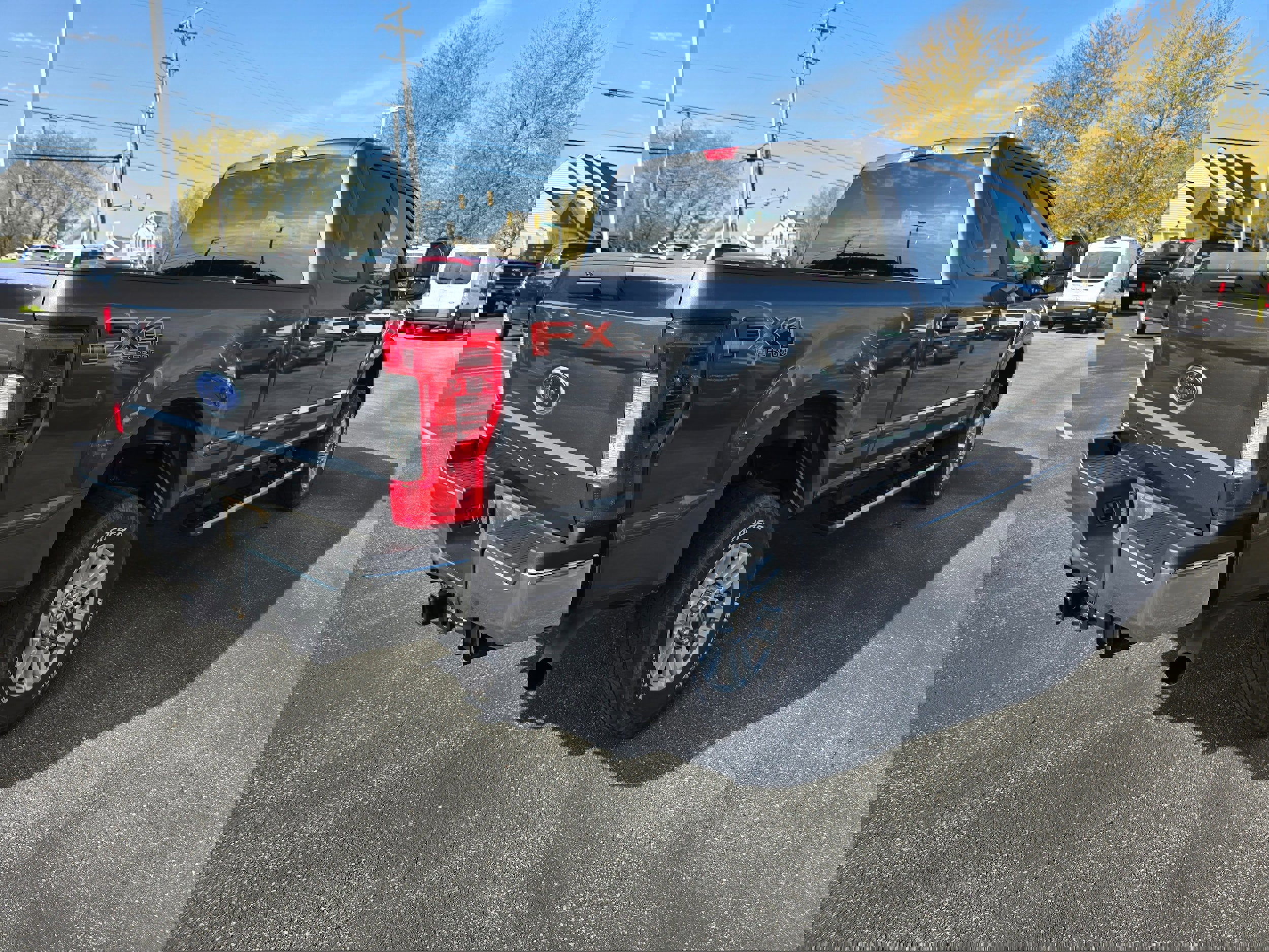 Used 2019 Ford F250 XL w/ STX Appearance Package image 3