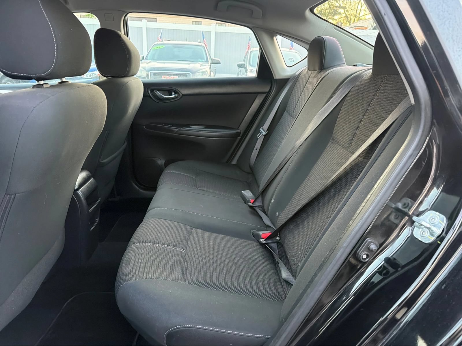 Used 2018 Nissan Sentra S w/ S Midnight Style Package FWD image 10