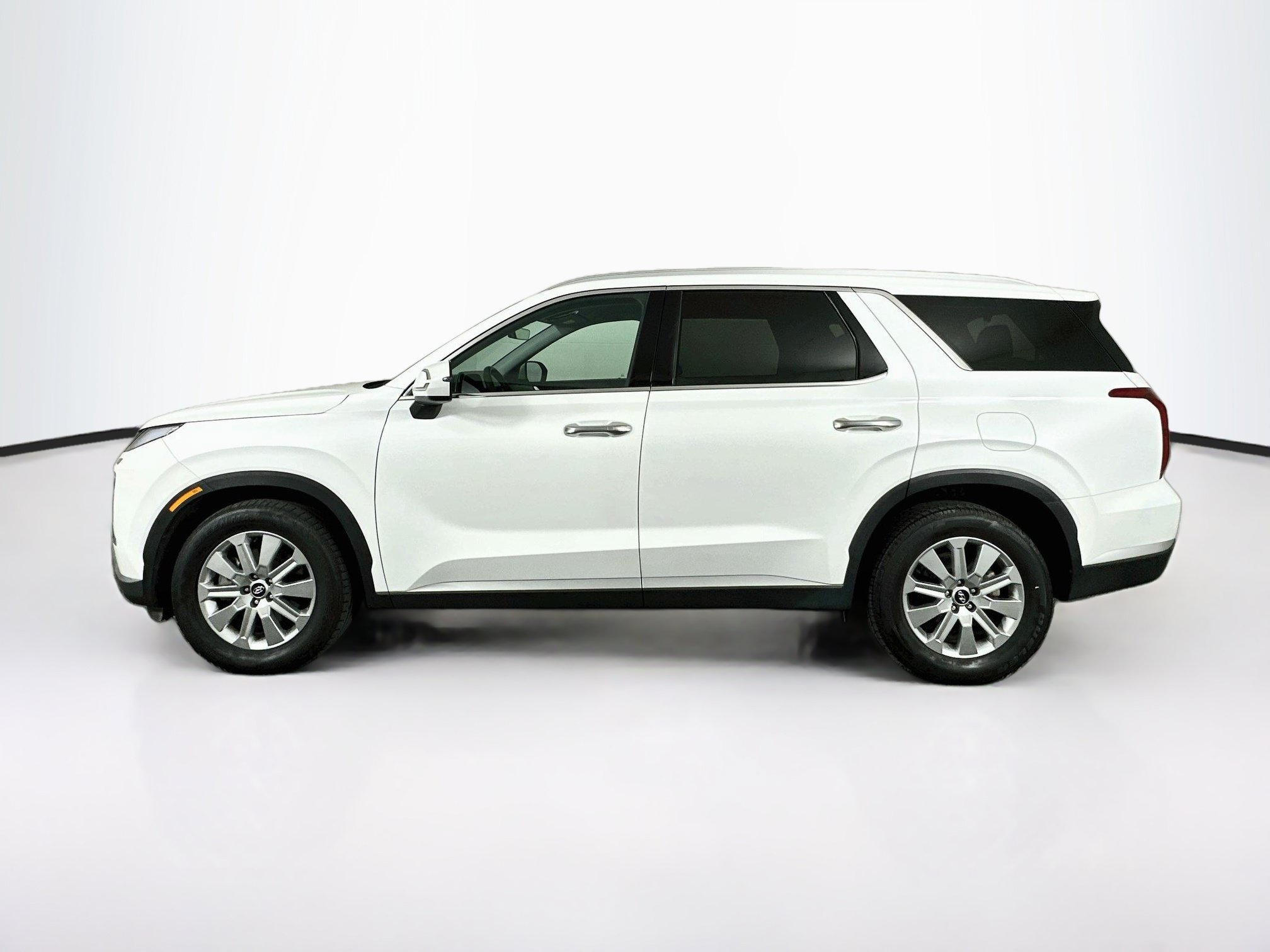 Used 2025 Hyundai Palisade SEL FWD image 4