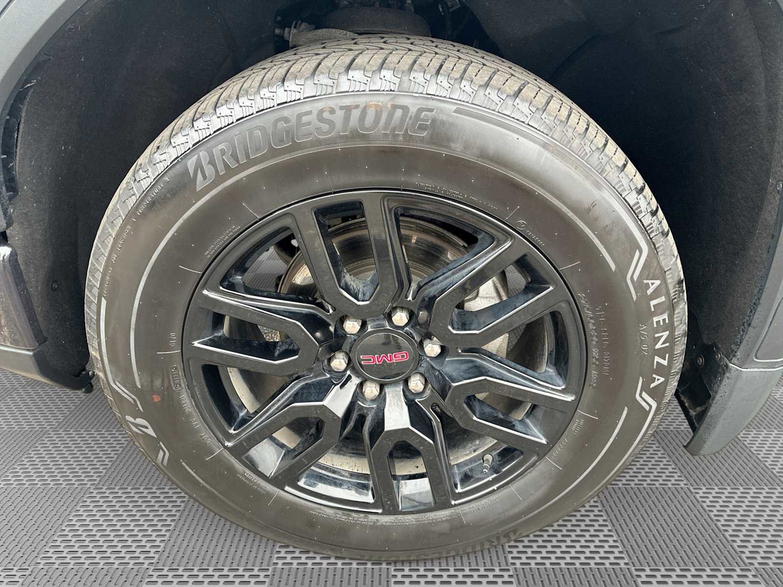Certified 2024 GMC Sierra 1500 Elevation image 33