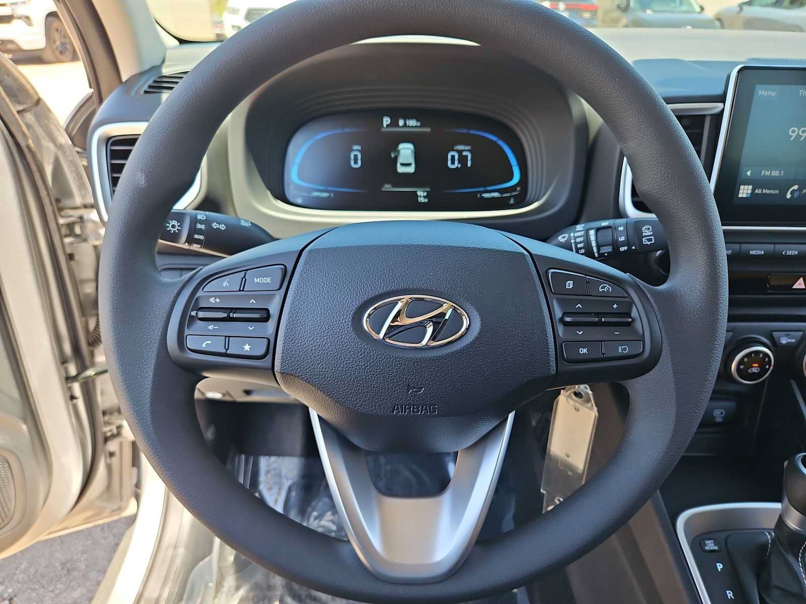 Certified 2026 Hyundai Venue SE FWD image 21