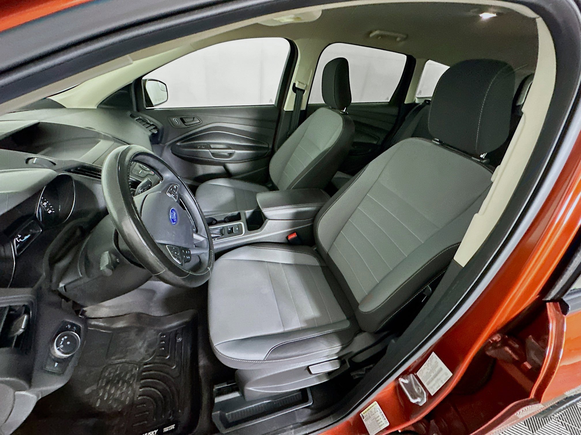 Used 2019 Ford Escape S image 13