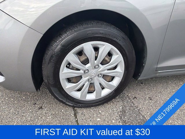 Used 2022 Hyundai Accent SE FWD image 4