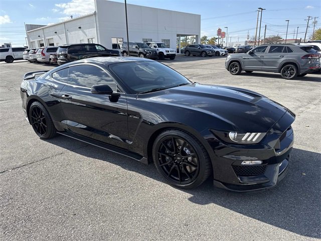 Used 2019 Ford Mustang Shelby GT350 w/ Technology Package image 6