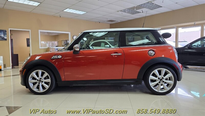 Used 2011 MINI Cooper S FWD image 6