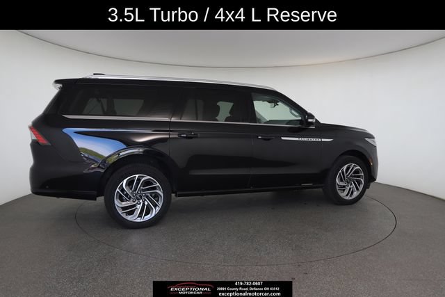 Used 2025 Lincoln Navigator L Reserve AWD/4WD image 21