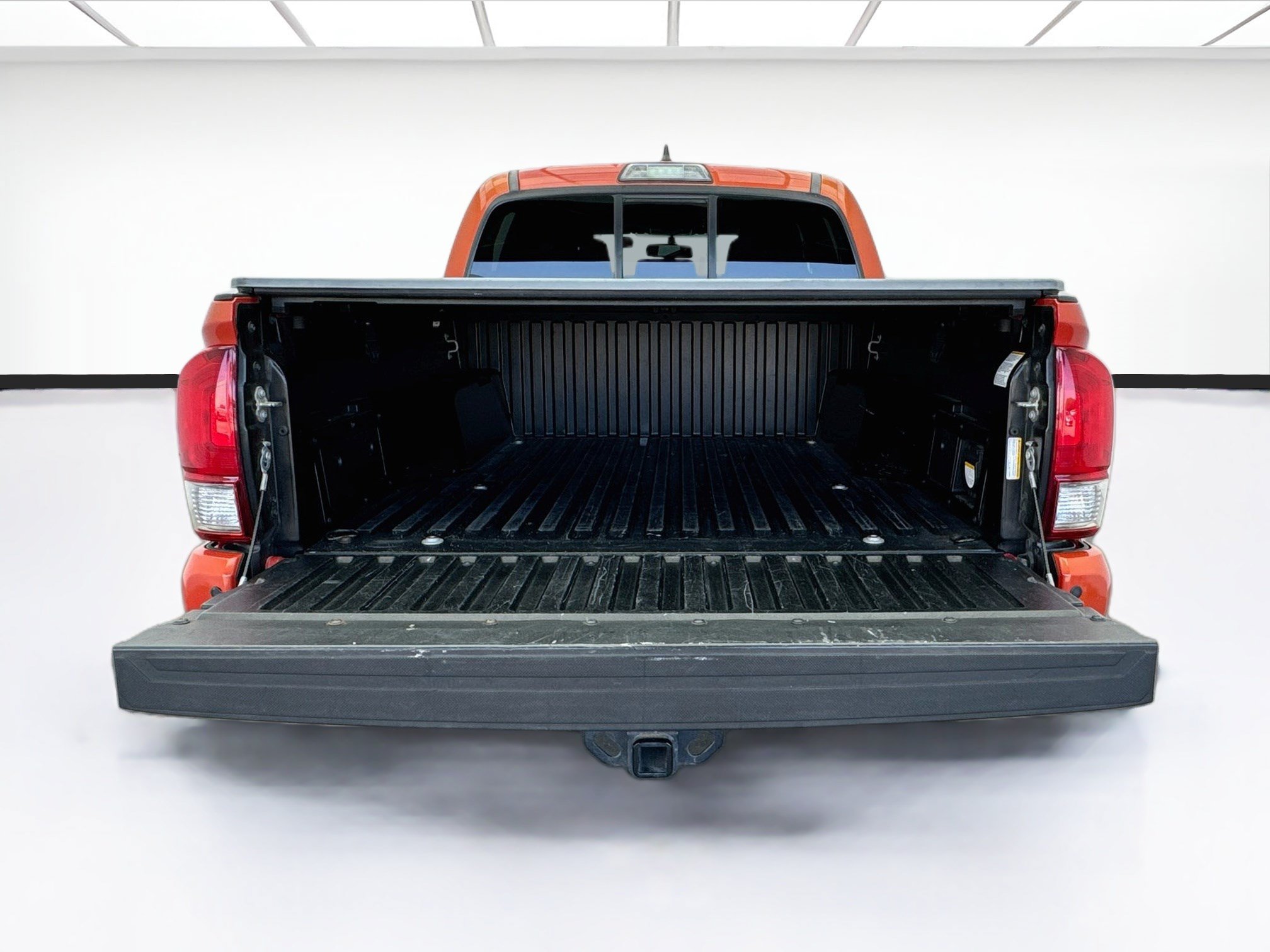 Used 2016 Toyota Tacoma TRD Sport RWD image 17
