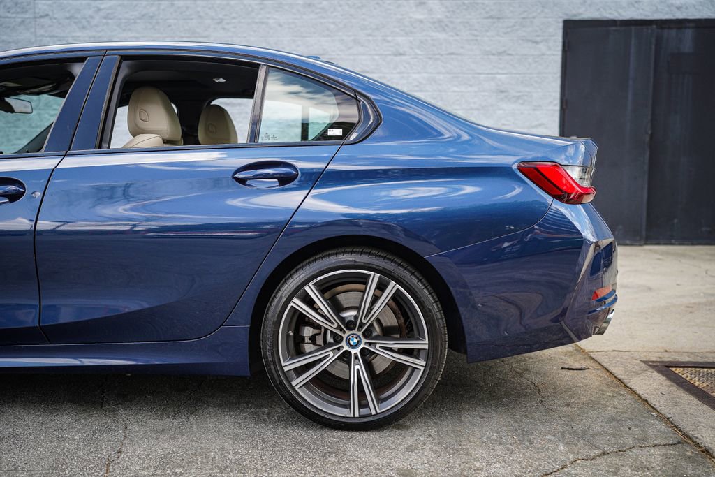 Used 2023 BMW 330e w/ Driving Assistance Package image 12