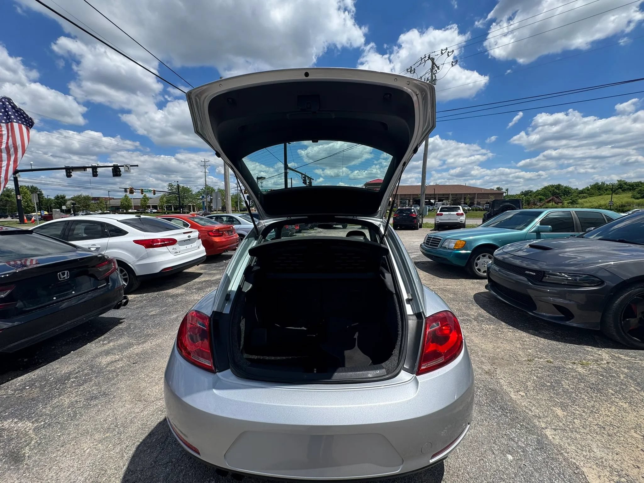 Used 2012 Volkswagen Beetle 2.5 FWD image 33