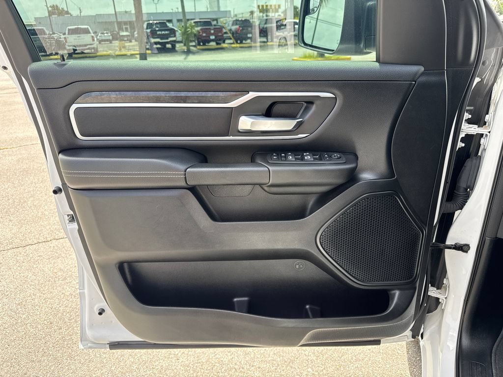 Used 2023 RAM 1500 Big Horn AWD/4WD image 13