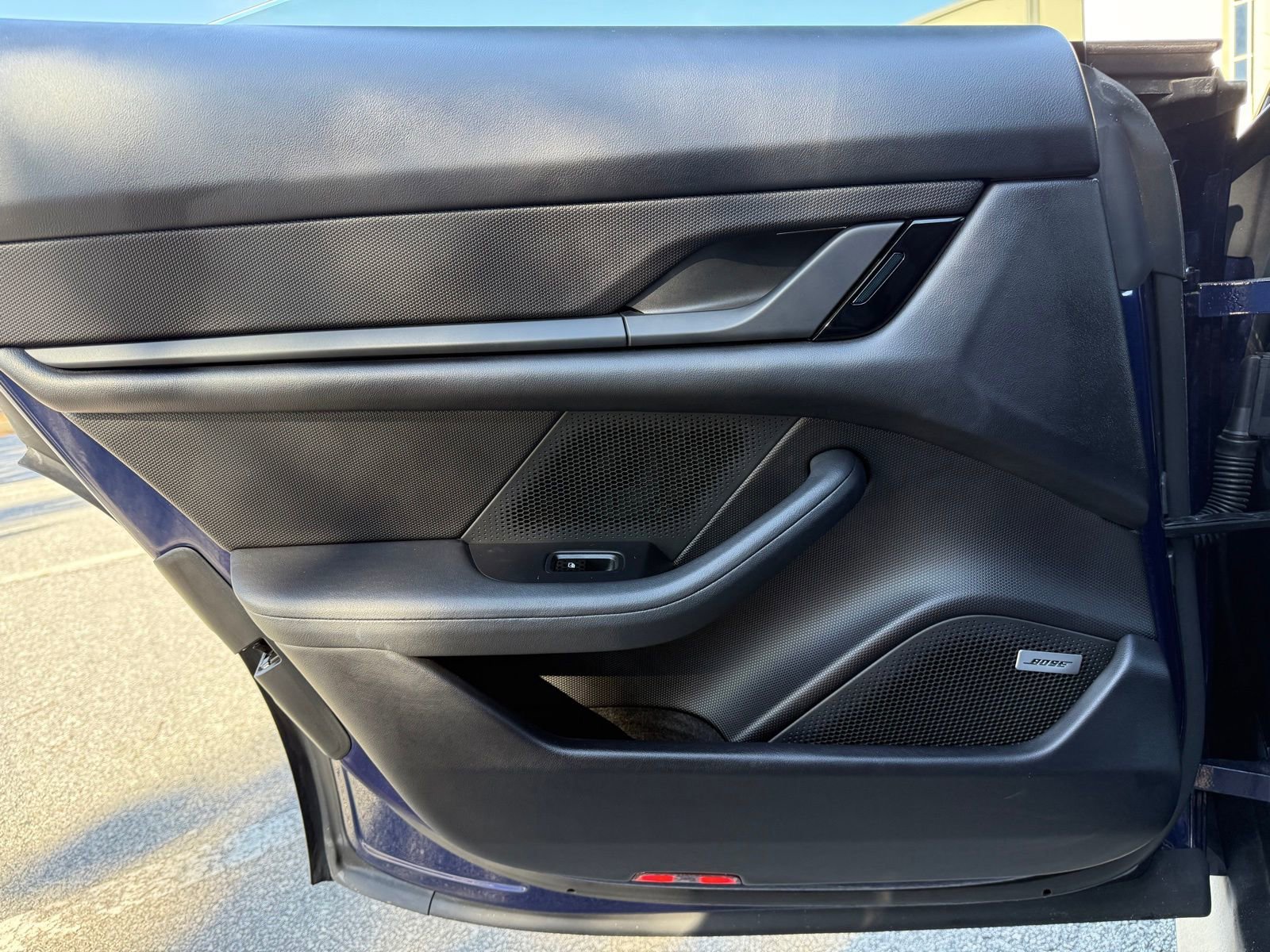 Used 2020 Porsche Taycan 4S image 46