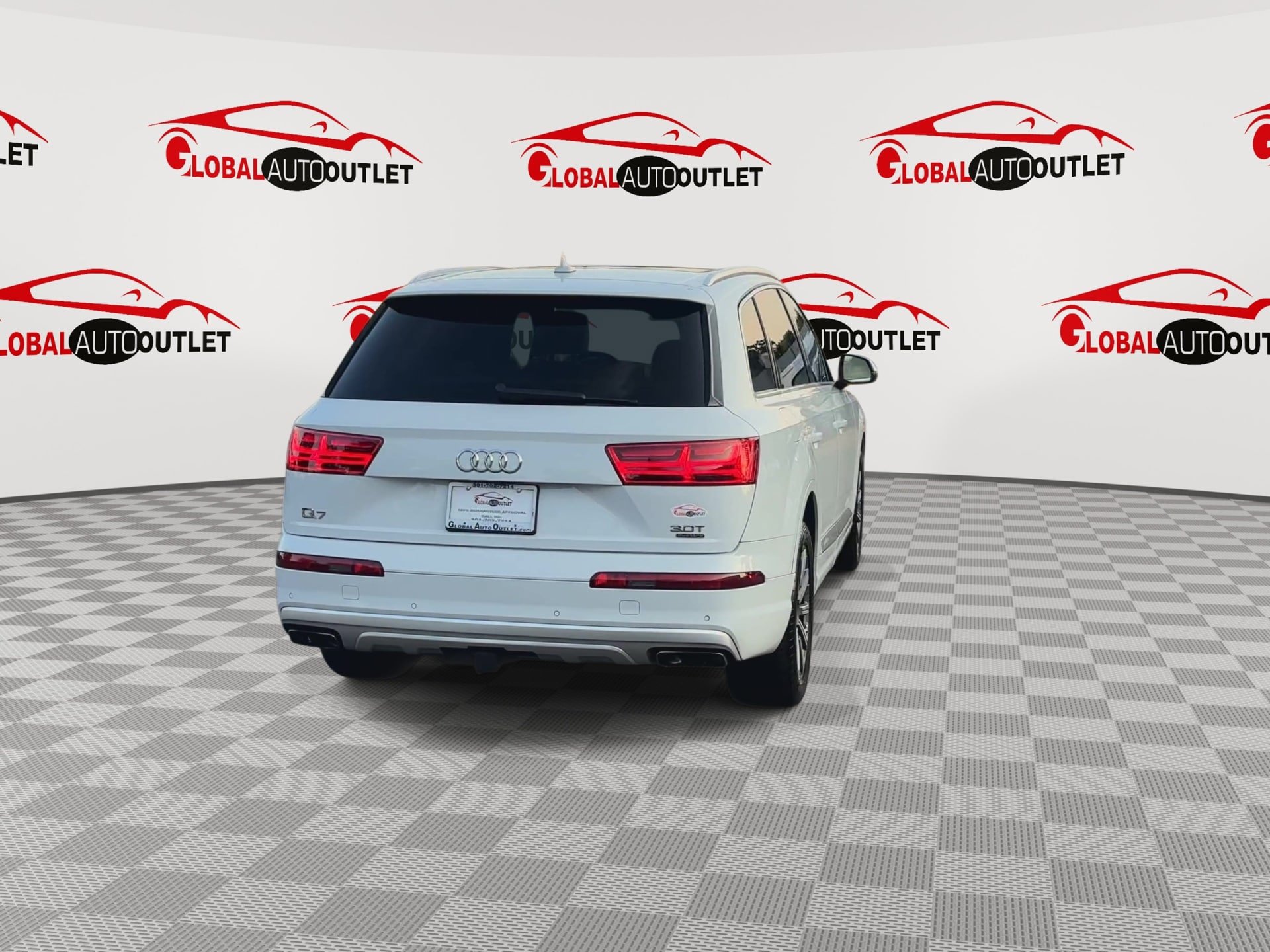 Used 2017 Audi Q7 3.0T Premium Plus AWD/4WD image 8