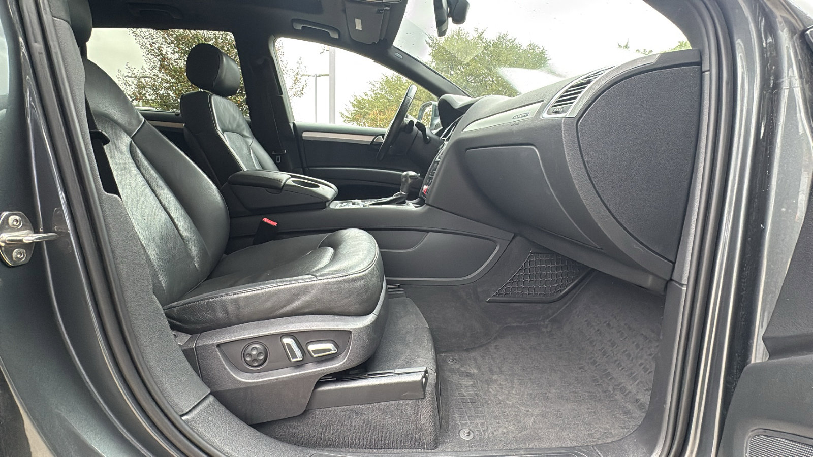 Used 2014 Audi Q7 3.0T S line Prestige image 29