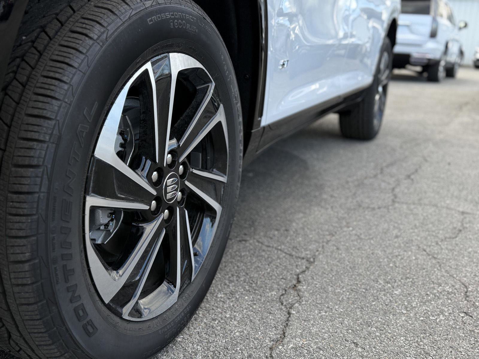 New 2026 Buick Enclave Sport Touring w/ Power Package image 11