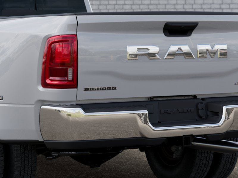 New 2026 RAM 3500 Big Horn AWD/4WD image 13