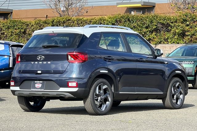 New 2026 Hyundai Venue SEL image 6