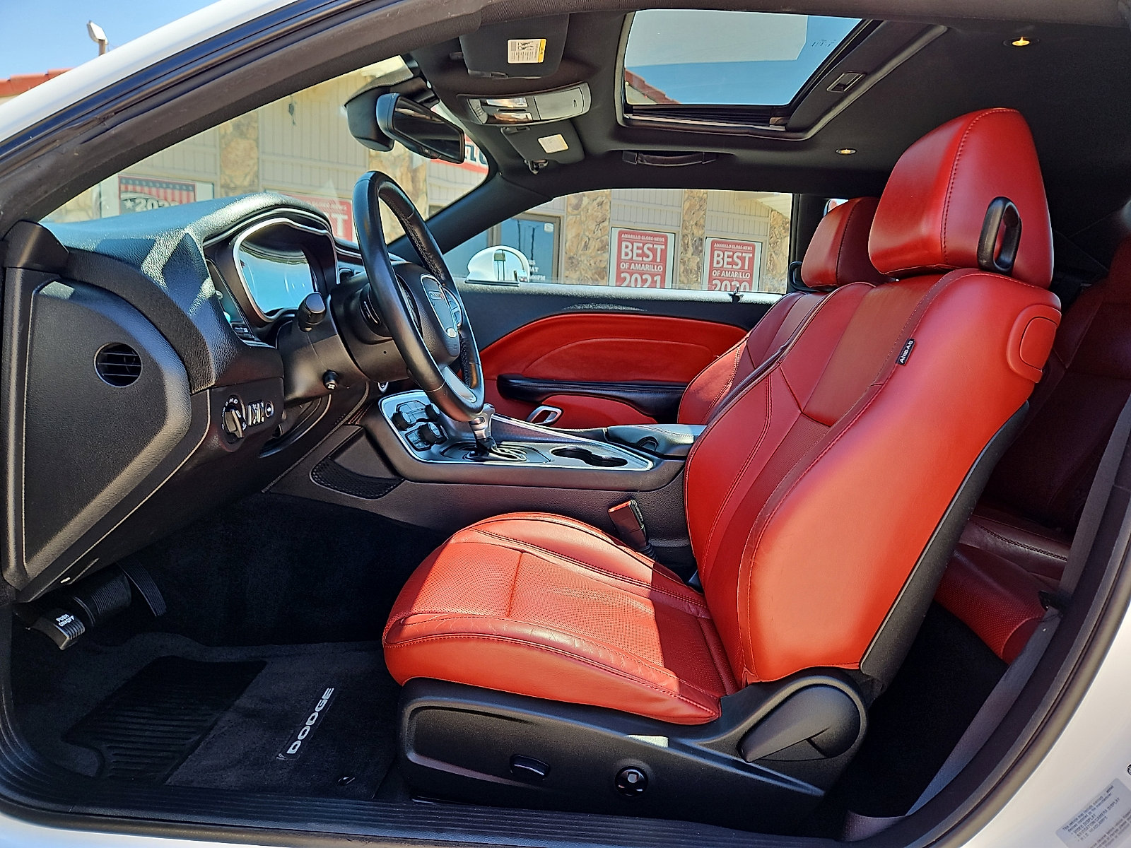 Used 2015 Dodge Challenger SXT Plus RWD image 6