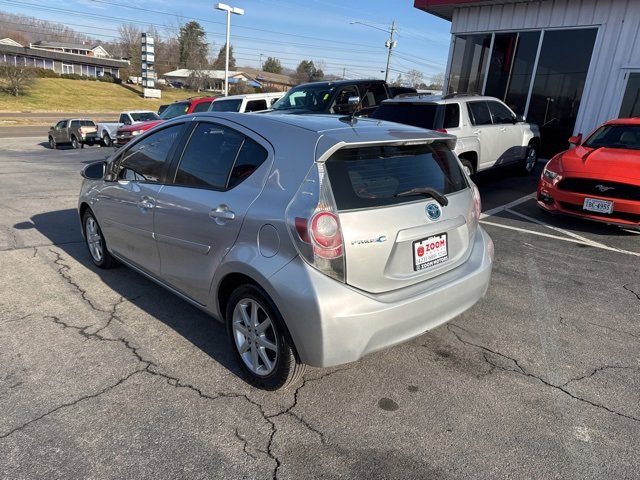 Used 2013 Toyota Prius C image 6