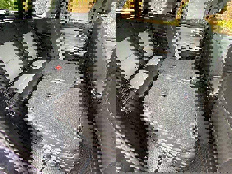 Certified 2022 Ford Explorer XLT w/ Equipment Group 202A image 47