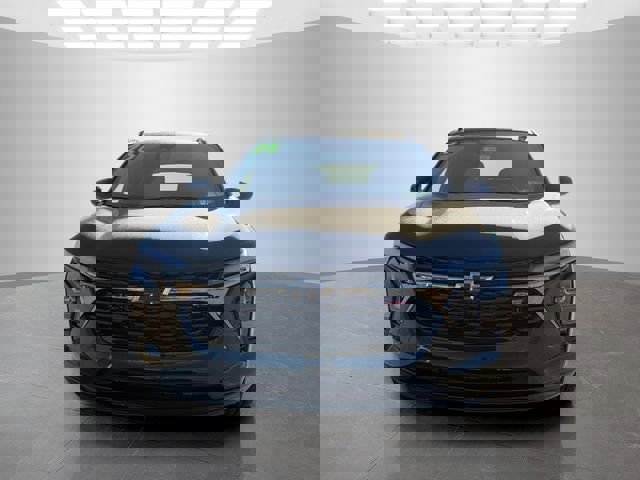 New 2026 Chevrolet Trax RS w/ Sunroof Package image 9