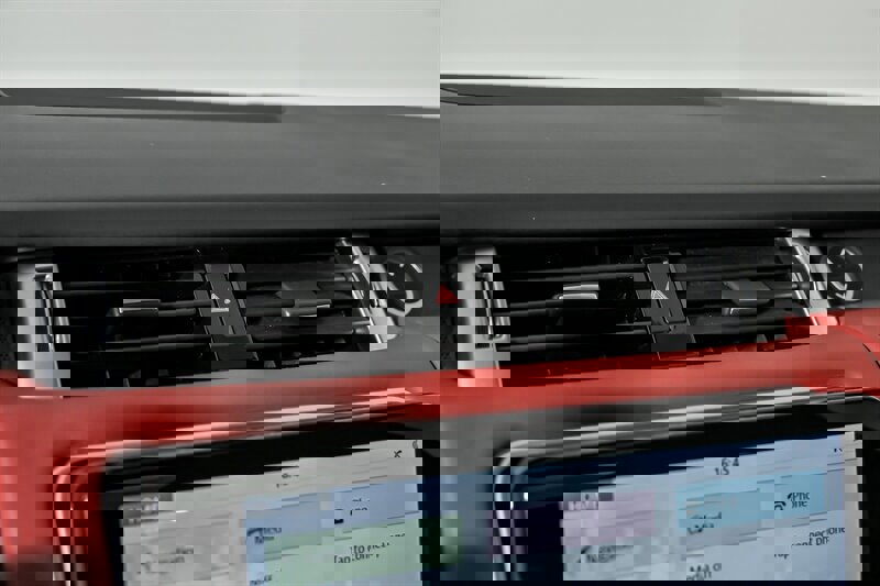 Used 2019 Land Rover Range Rover Sport HST image 30