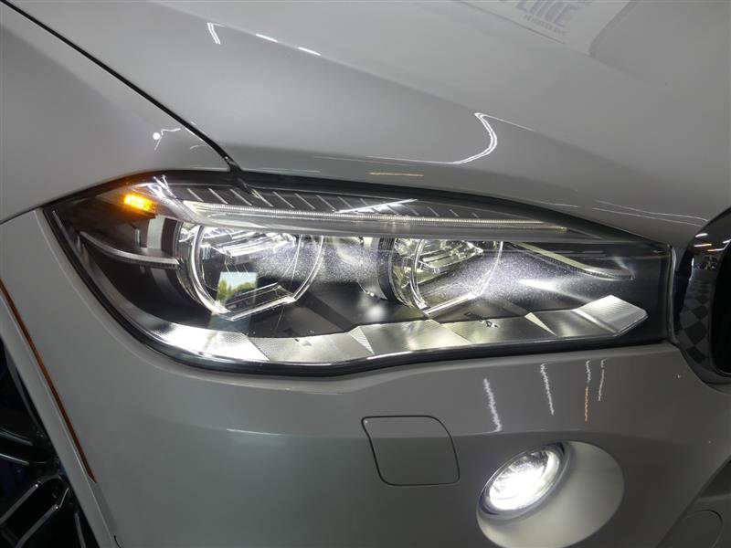 Used 2018 BMW X5 M AWD/4WD image 15