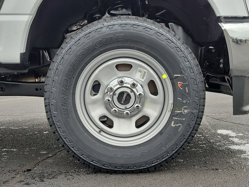 New 2026 Ford F350 XL w/ FX4 Off-Road Package image 11