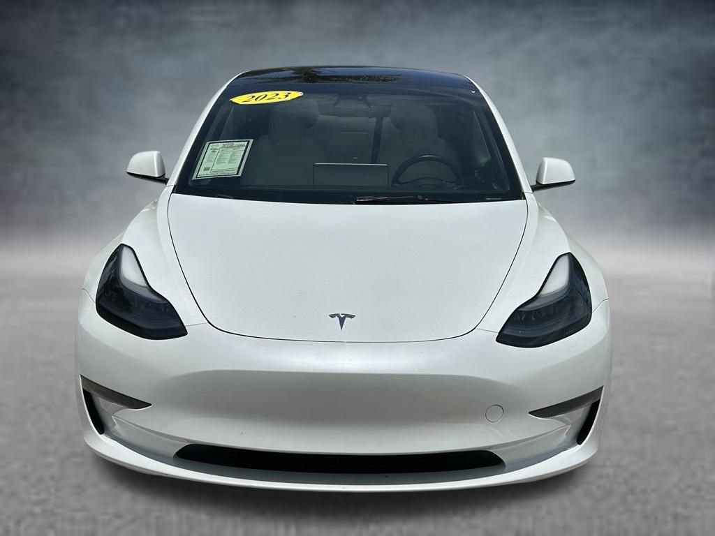 Used 2023 Tesla Model 3 Standard Range RWD image 2