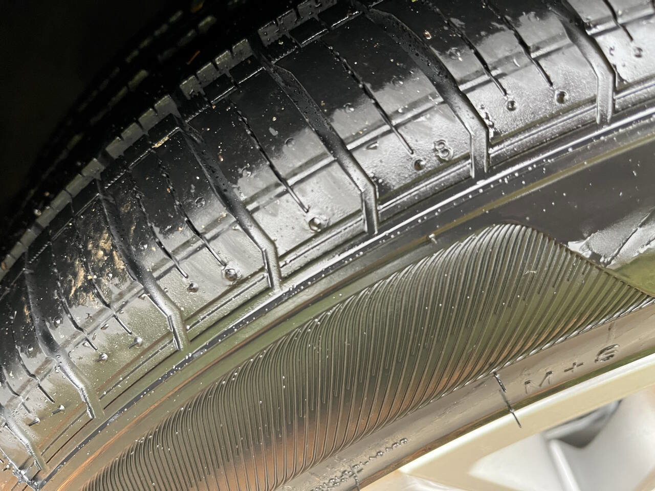 Used 2020 Chevrolet Malibu LT image 10