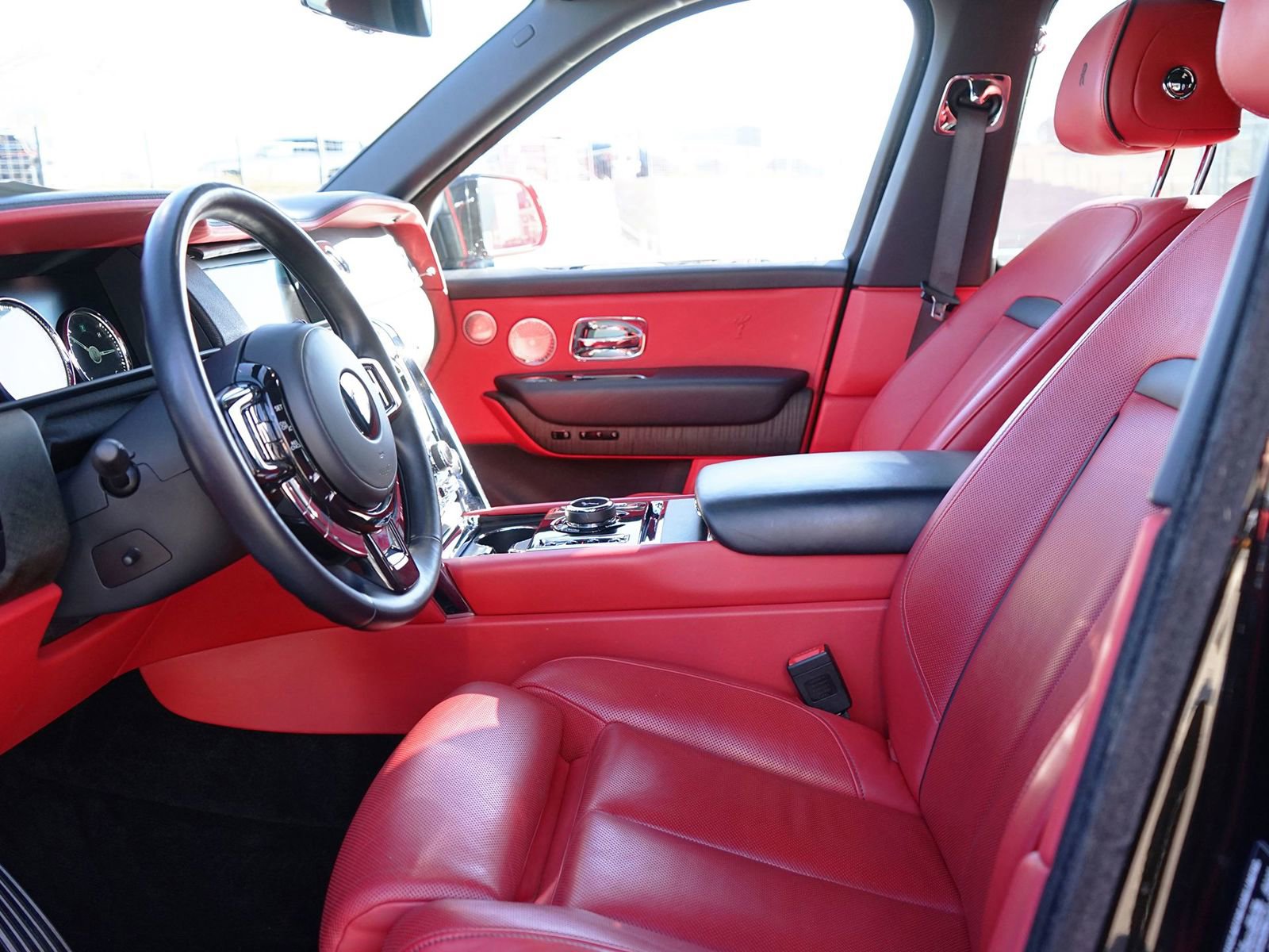 Used 2022 Rolls-Royce Cullinan w/ Cullinan Package image 8