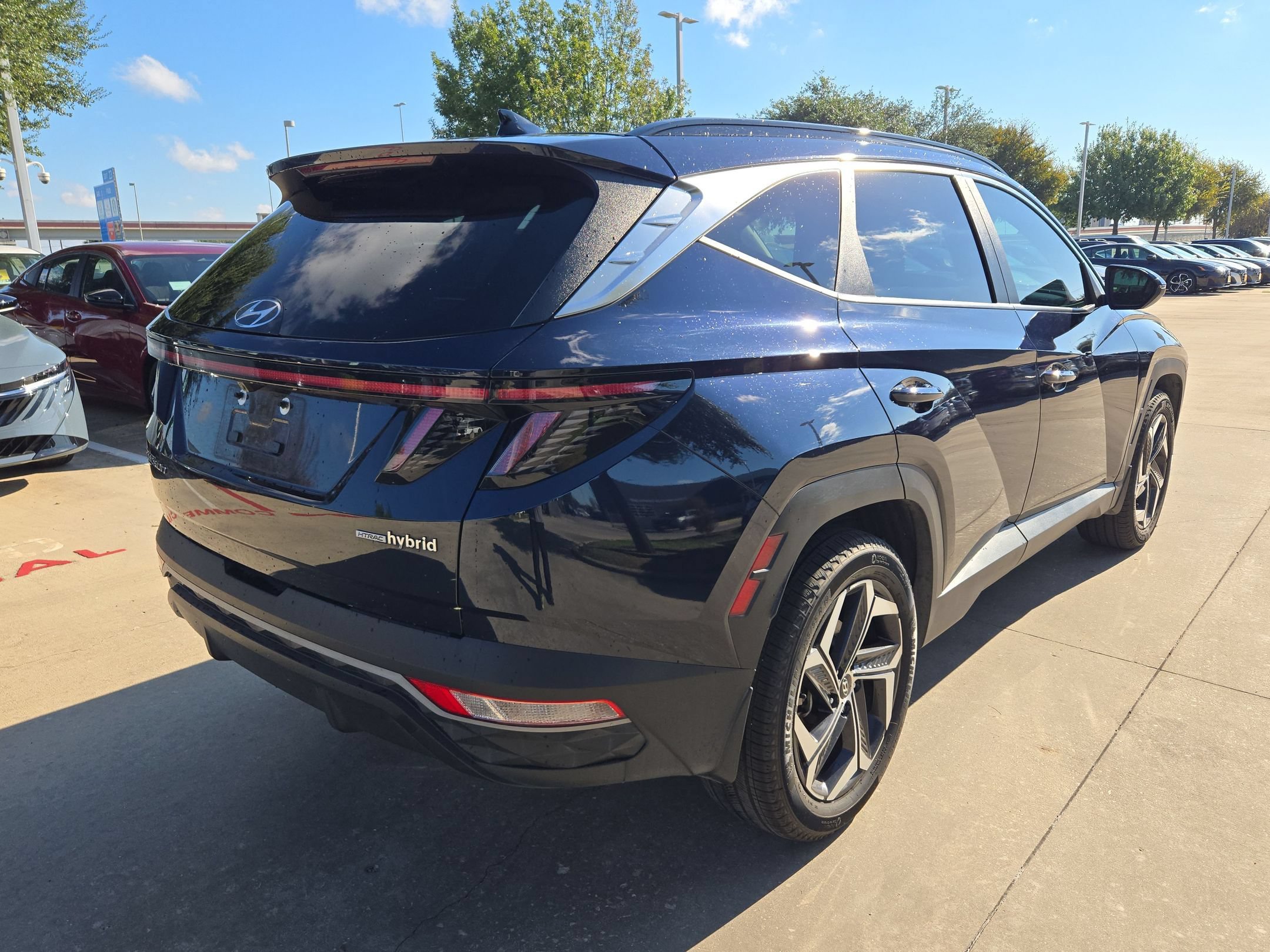 Used 2023 Hyundai Tucson SEL AWD/4WD image 3