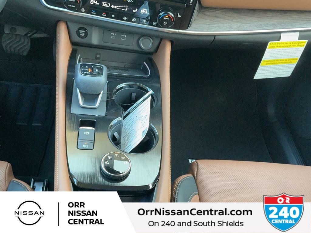 New 2026 Nissan Rogue Platinum w/ Tech Package AWD/4WD image 25