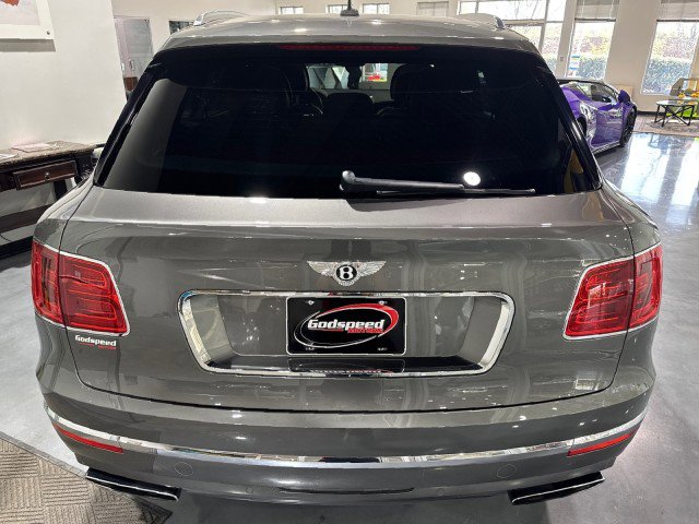 Used 2017 Bentley Bentayga image 80