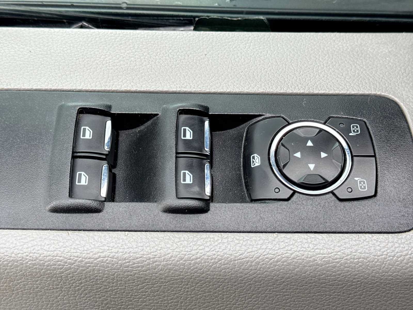 Used 2017 Ford F150 XLT AWD/4WD image 16