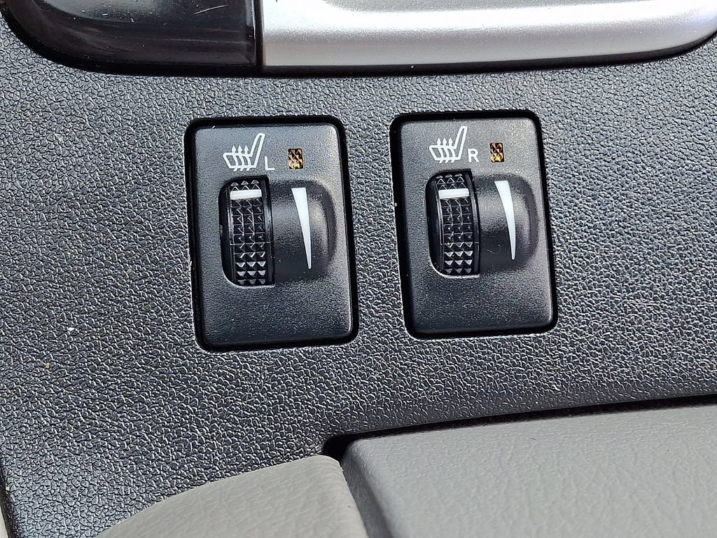 Used 2019 Toyota Highlander XLE AWD/4WD image 27