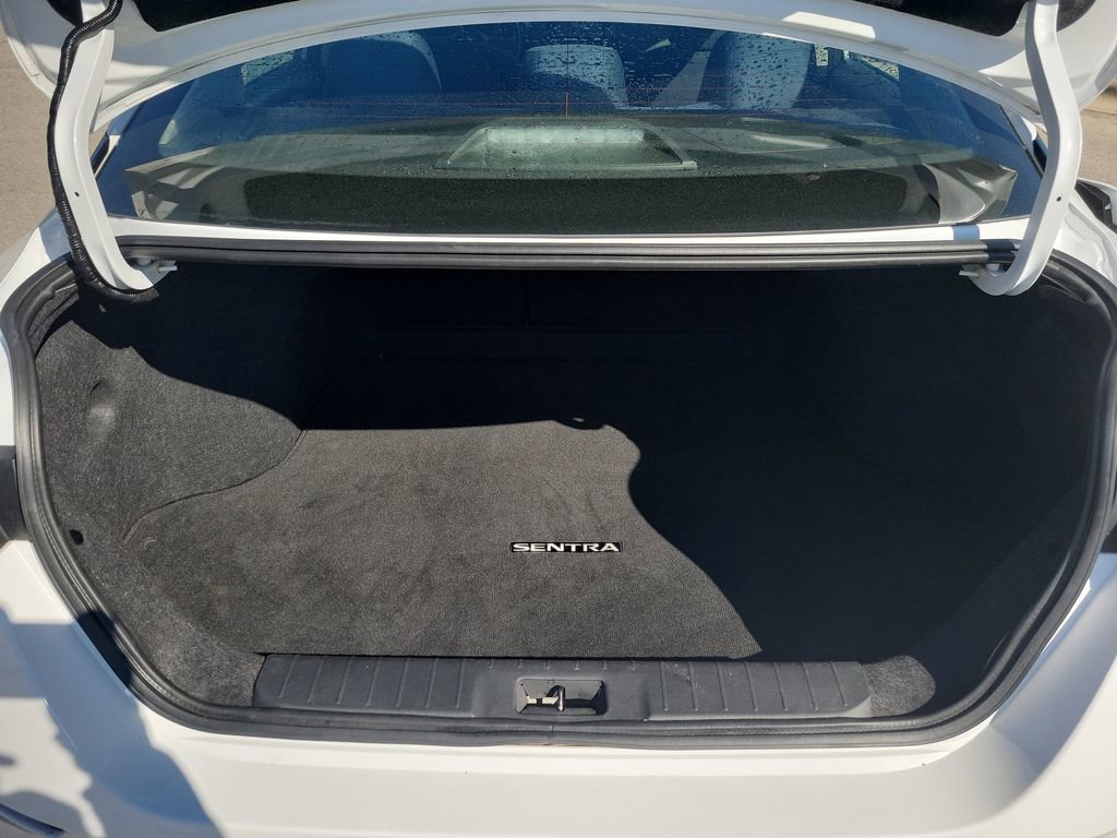 Used 2023 Nissan Sentra SV image 30