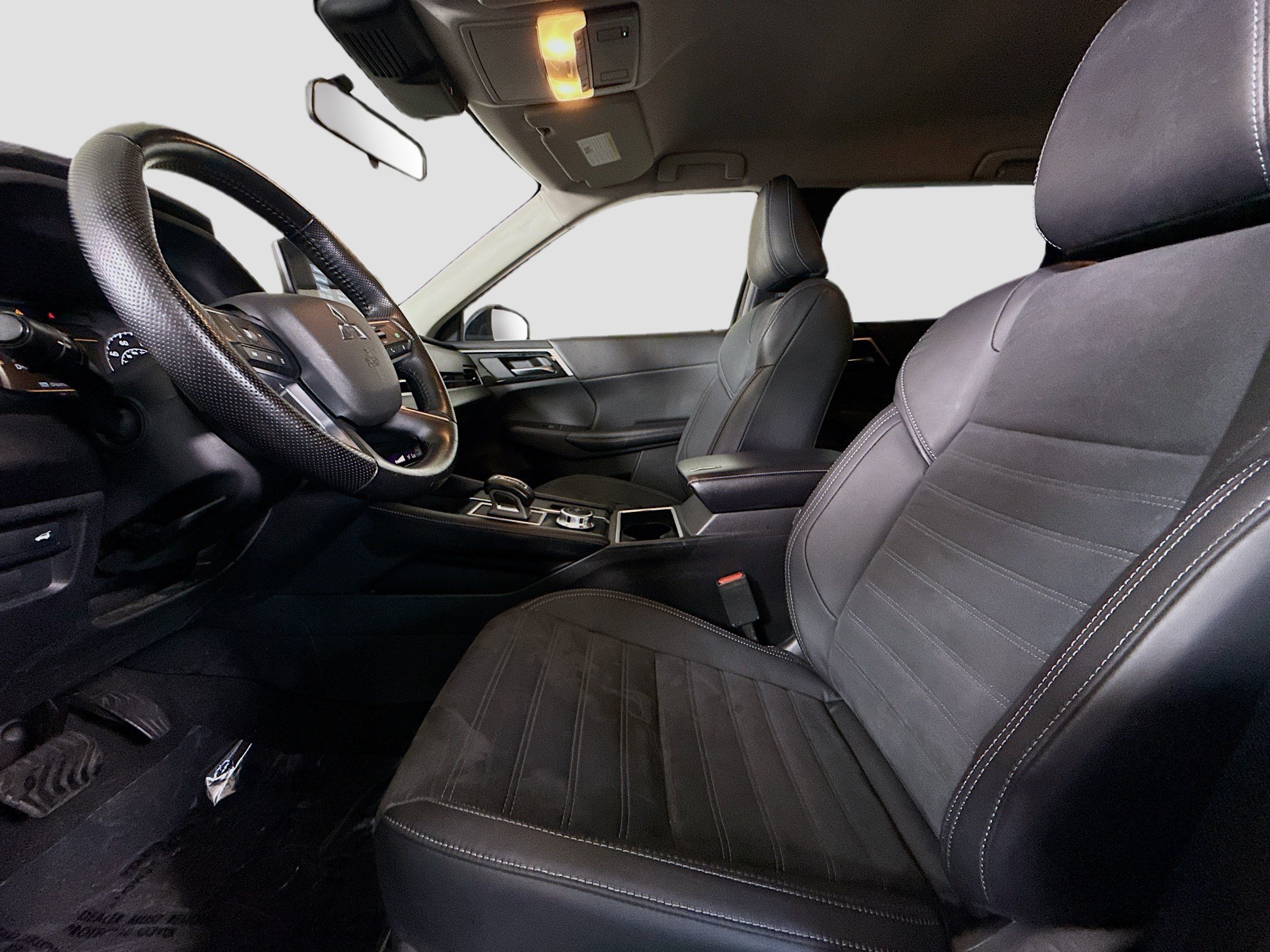 Used 2022 Mitsubishi Outlander SE FWD image 22