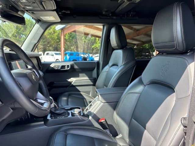 Used 2025 Ford Bronco Badlands image 23