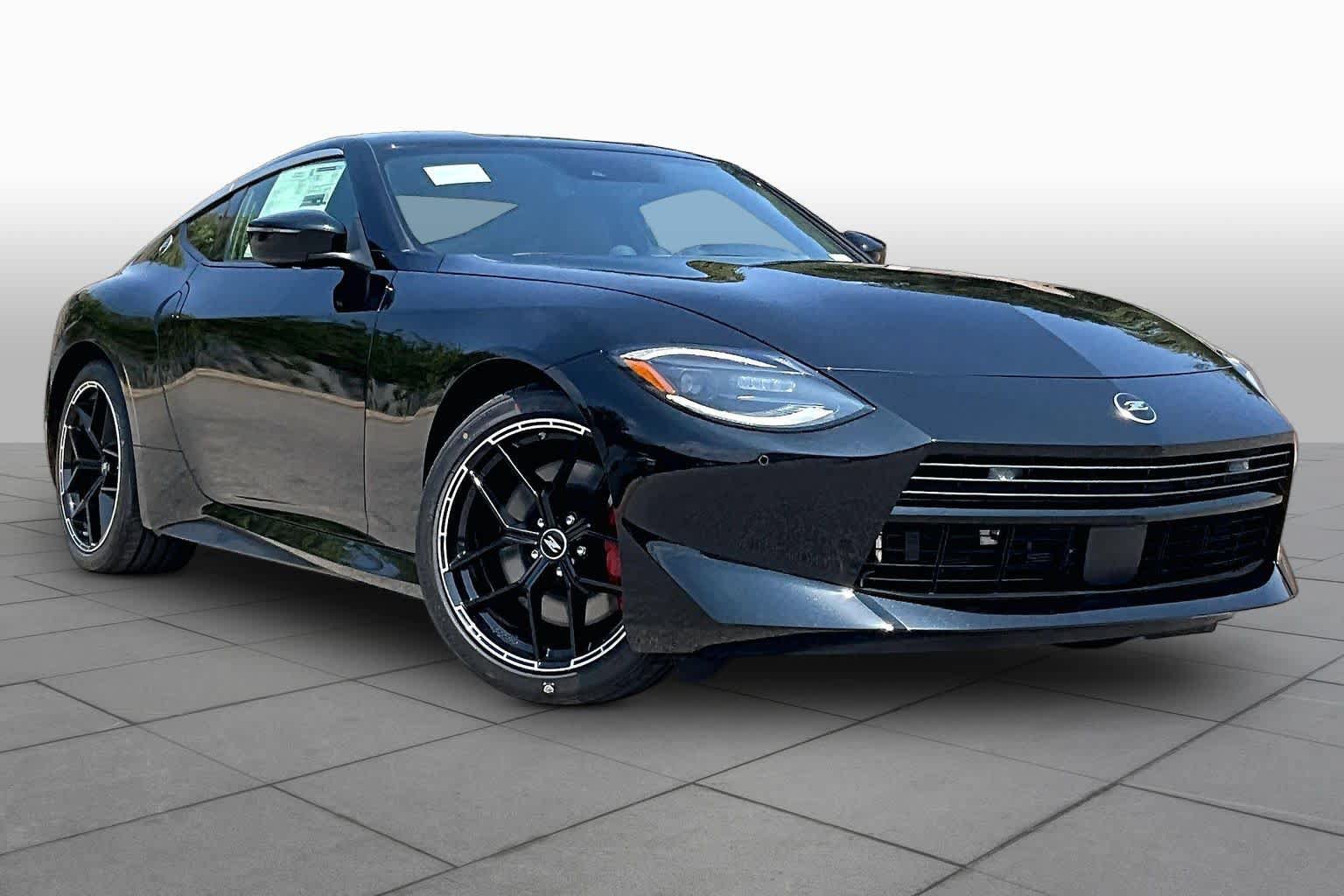 New 2027 Nissan Z Performance RWD image 2