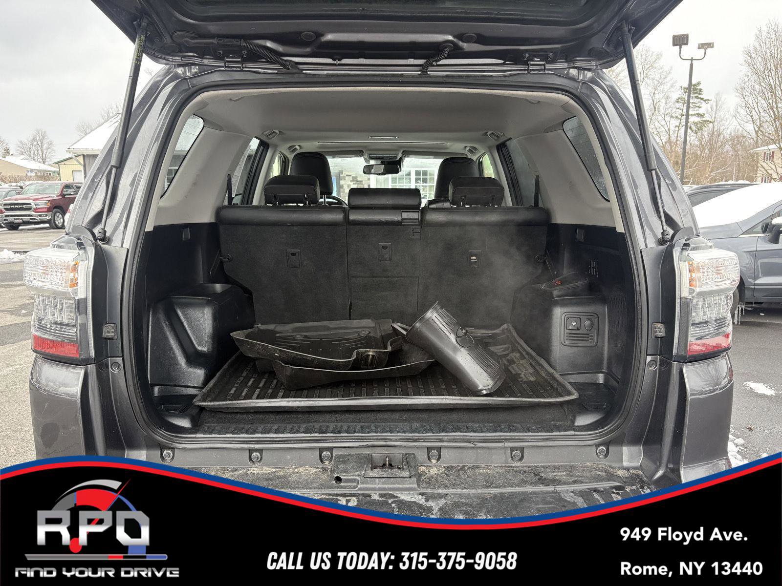 Used 2023 Toyota 4Runner Limited image 26