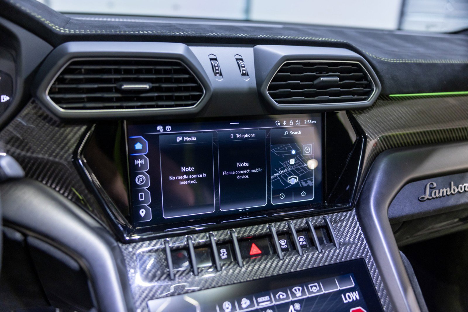 Used 2024 Lamborghini Urus Performante image 43