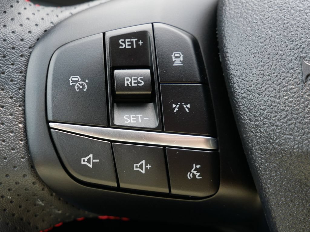 Certified 2025 Ford Escape ST-Line w/ Tech Pack #1 AWD/4WD image 20